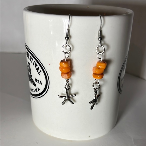 Silver and Orange agates Starfish Earrings - Picture 1 of 5